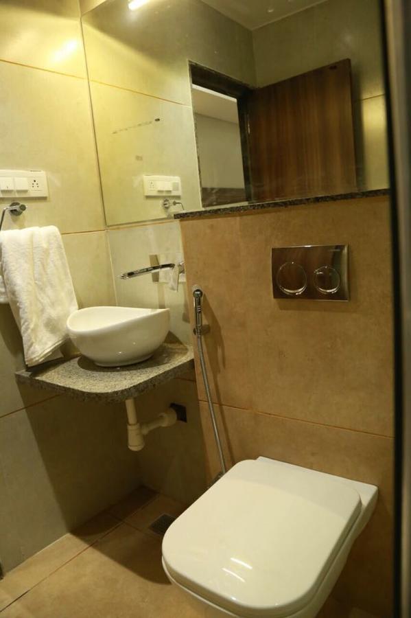 Hotel City Crown Mandsaur Eksteriør billede