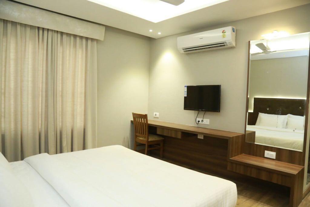 Hotel City Crown Mandsaur Eksteriør billede